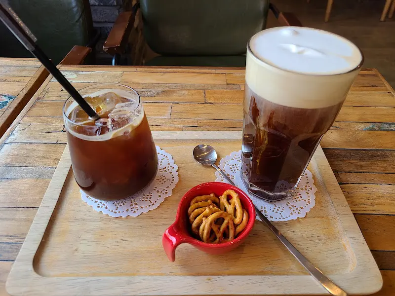 소금 커피와 프레첼