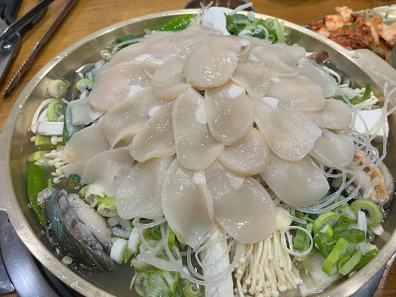 키조개 전골 비주얼