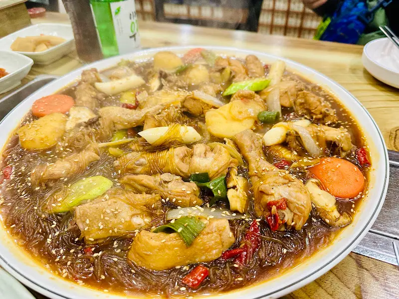 나래원 찜닭 근접샷