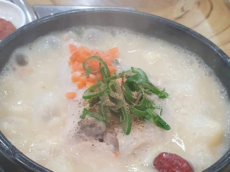 나래원 녹두삼계탕