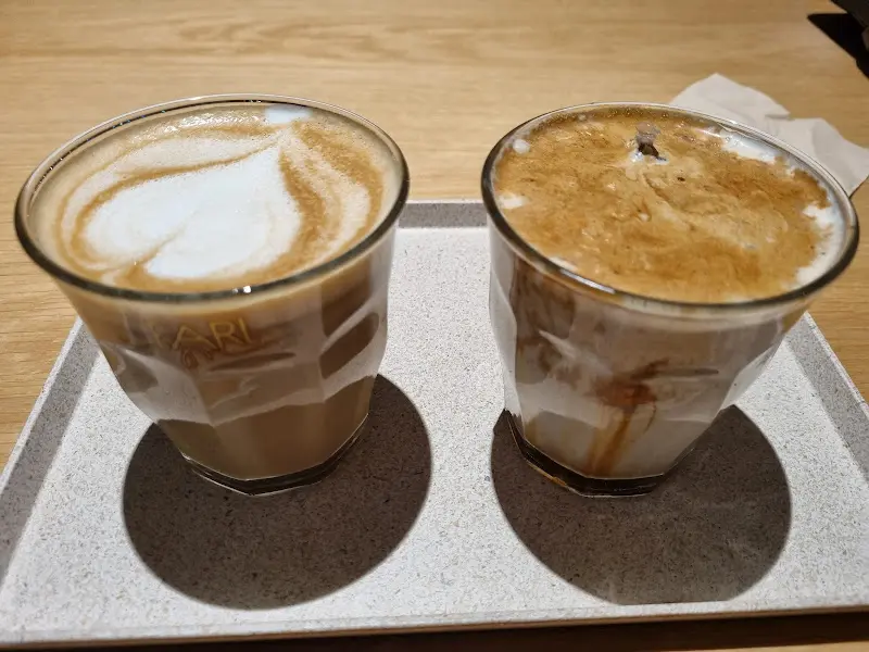 아몬드 크림 라떼