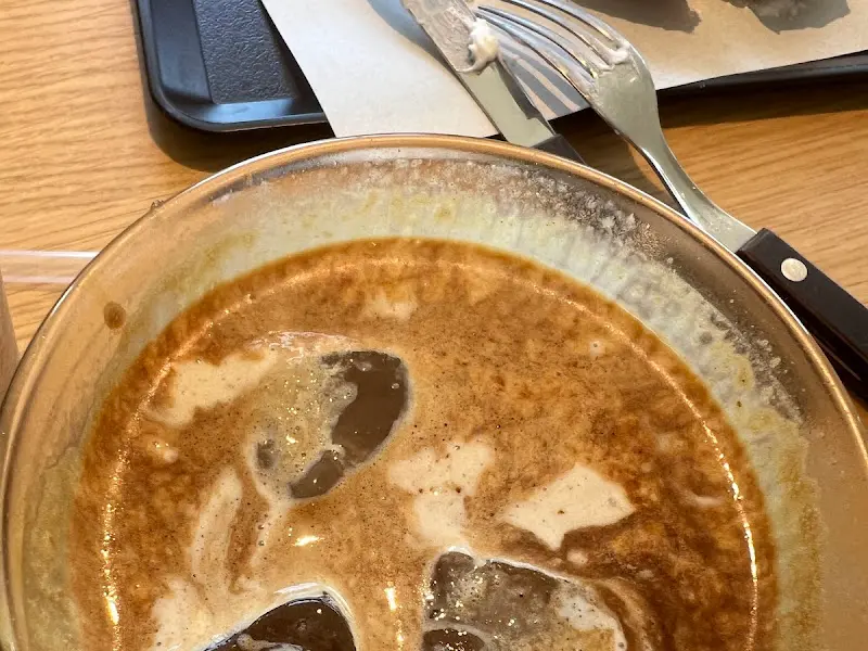 아몬드 크림 라떼 근접샷