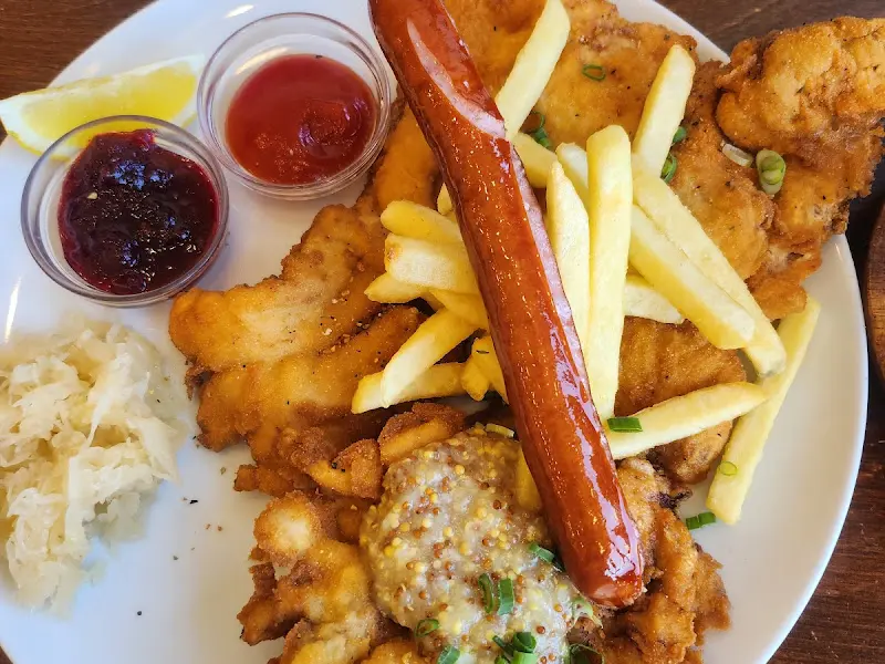 슈니첼과 소세지
