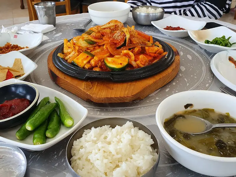 푸짐한 한 상 차림