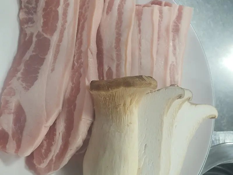 삼겹살과 새송이버섯