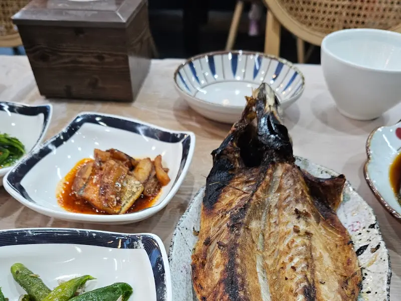 노릇하게 구워진 서대구이의 모습