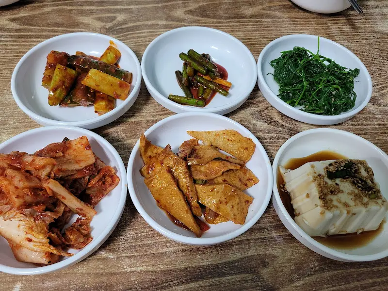 다채로운 밑반찬