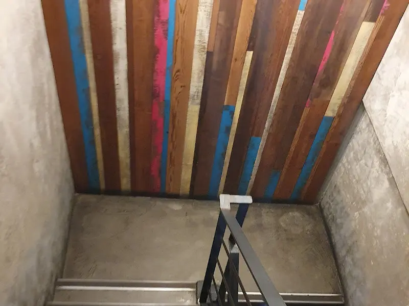 식당 내부 인테리어