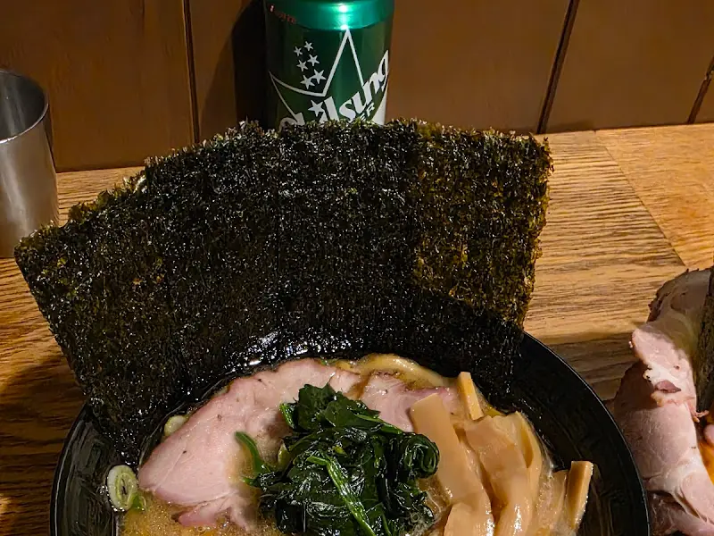 이에케 라멘과 음료