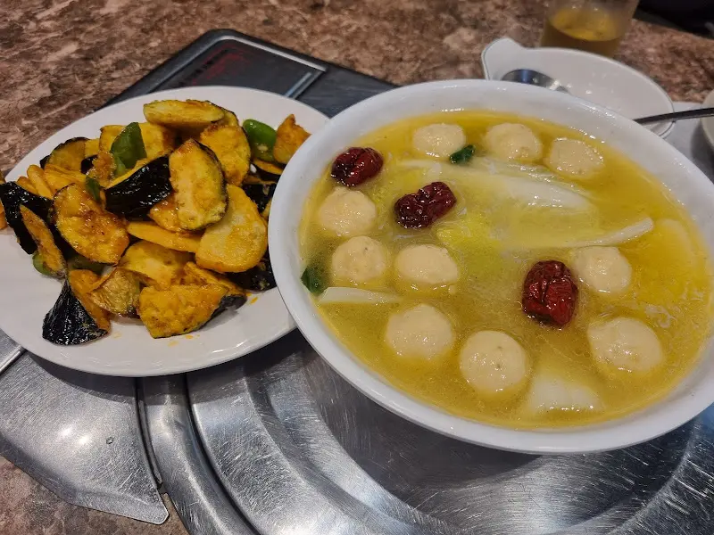 지삼선과 탕수육