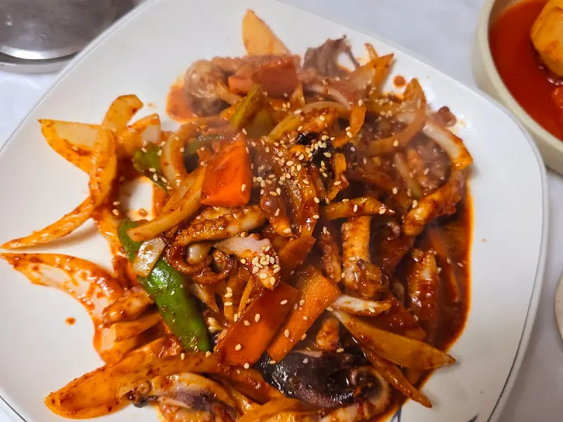 매콤한 쭈꾸미 볶음