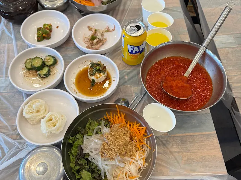 신비섬횟집 전체 상차림