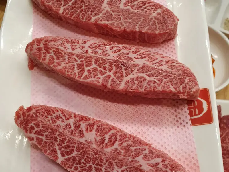 입에서 살살 녹는 육회