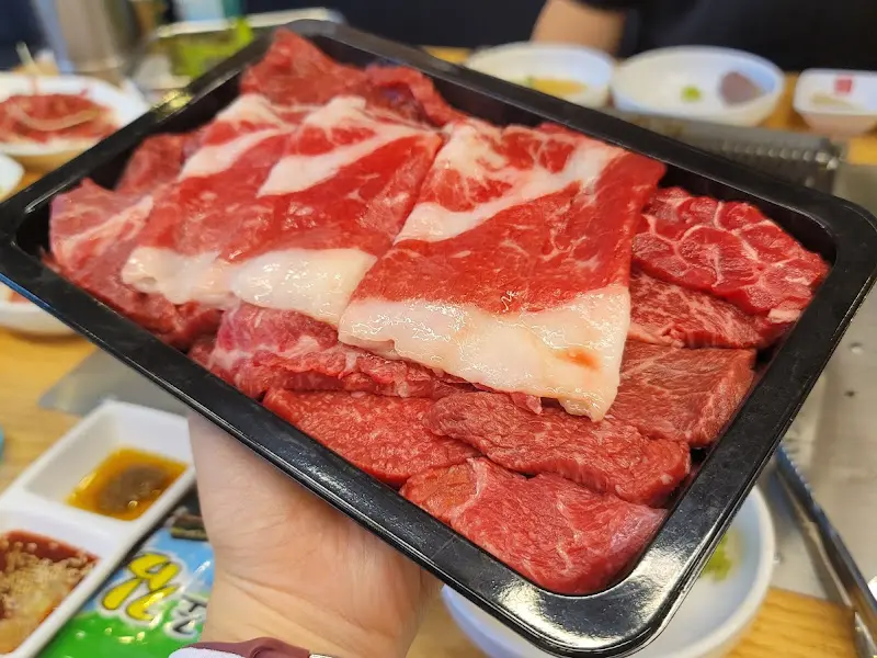 최상급 품질의 한우 모듬