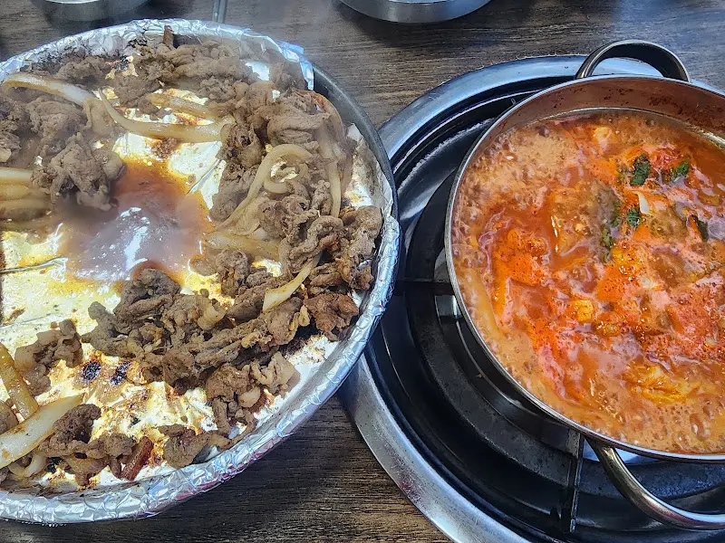 불백과 된장찌개