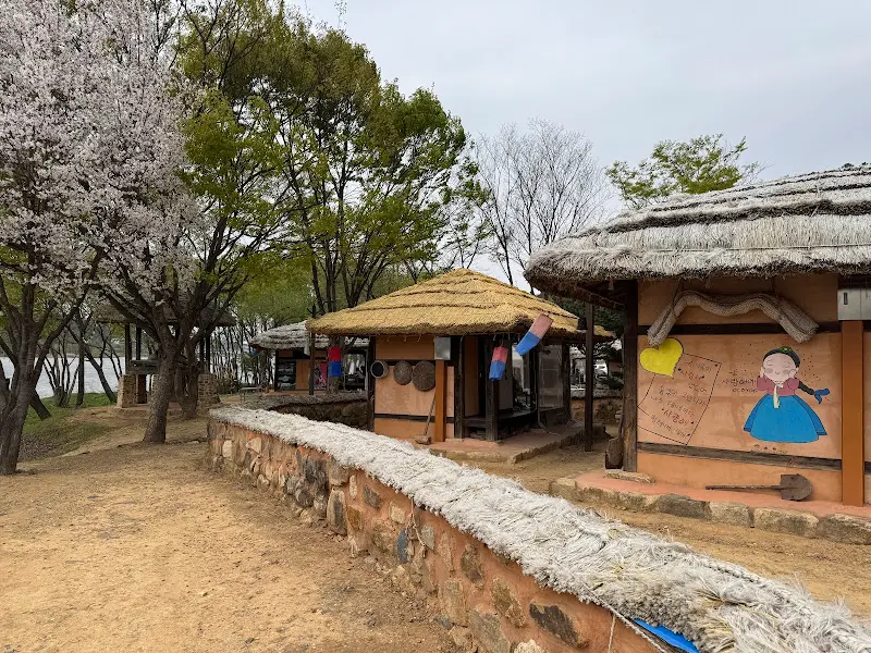 주막 주변 풍경2