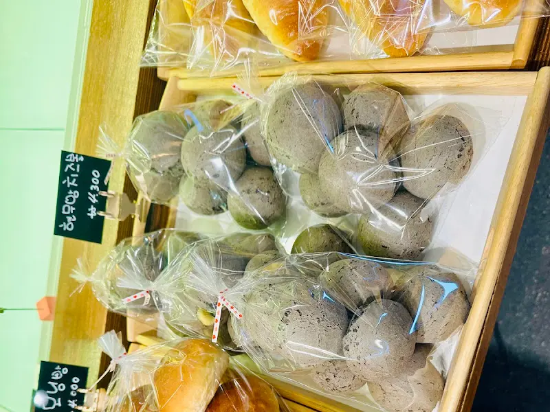 모란빵집 감자빵