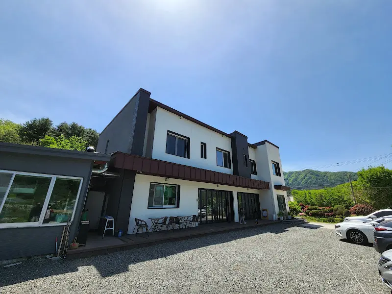 은화정 식당 외부 전경