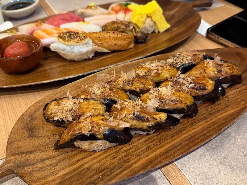 환상적인 가지초밥의 모습