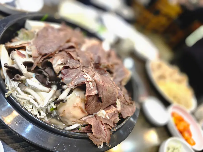 푸짐한 만두전골