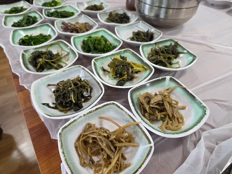 다채로운 나물 반찬