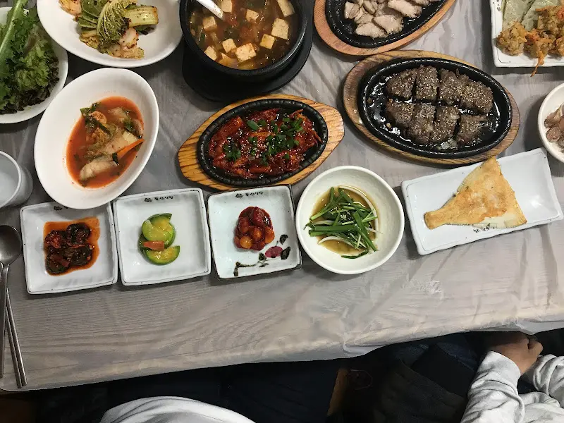 푸짐한 한상차림