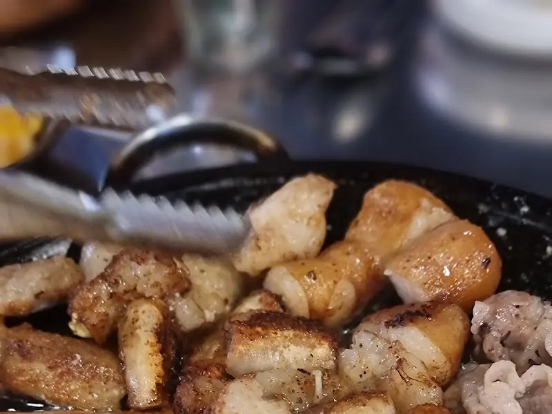 곱창 굽는 모습