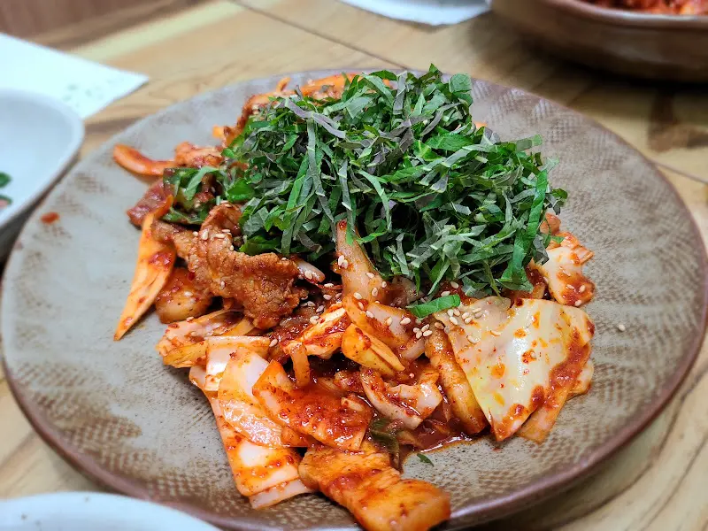 세자매 밤꽃식당 제육볶음