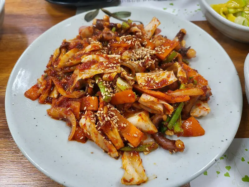 세자매 밤꽃식당 낙지볶음