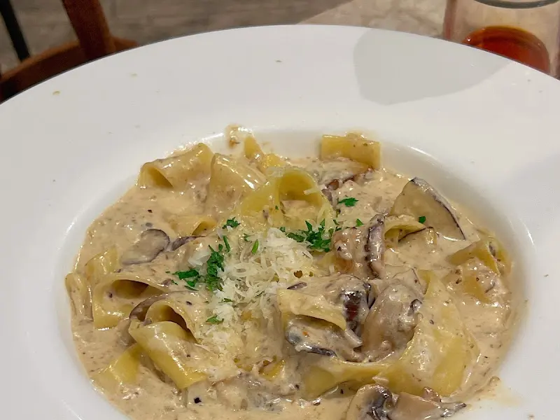 트러플 버섯 크림 빠빠르델레