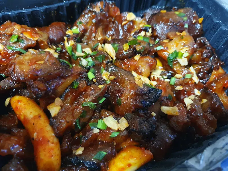 윤기가 흐르는 불족발