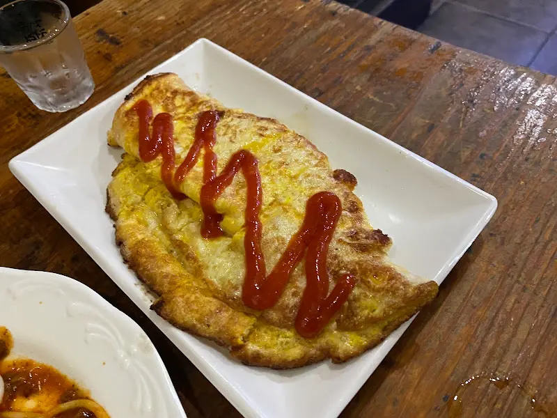 기본 안주로 제공된 계란말이