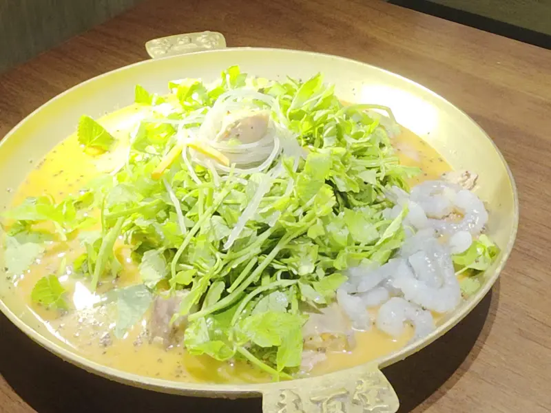 순대곱새 세트의 화려한 비주얼