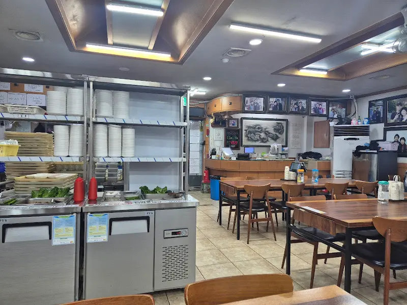 대선칼국수 내부 모습
