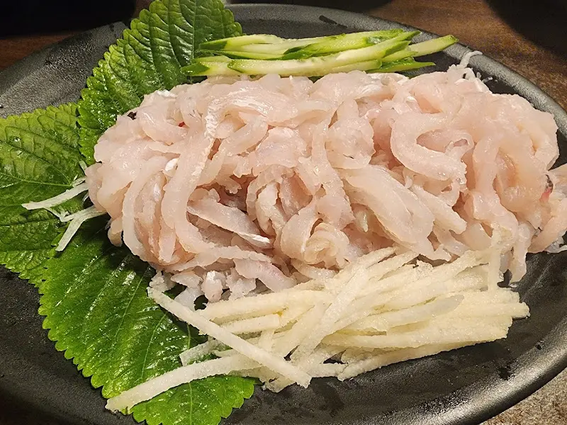 신선한 막회 한 접시