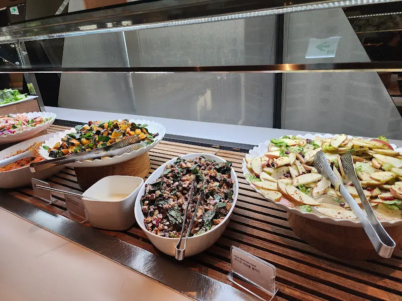 다양한 해산물 요리