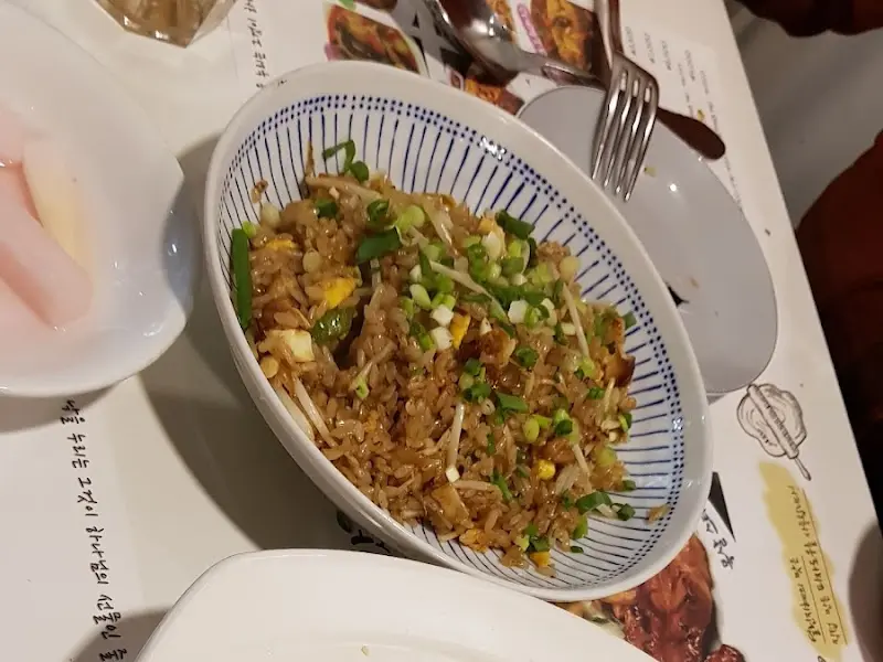 깔끔한 테이블 세팅