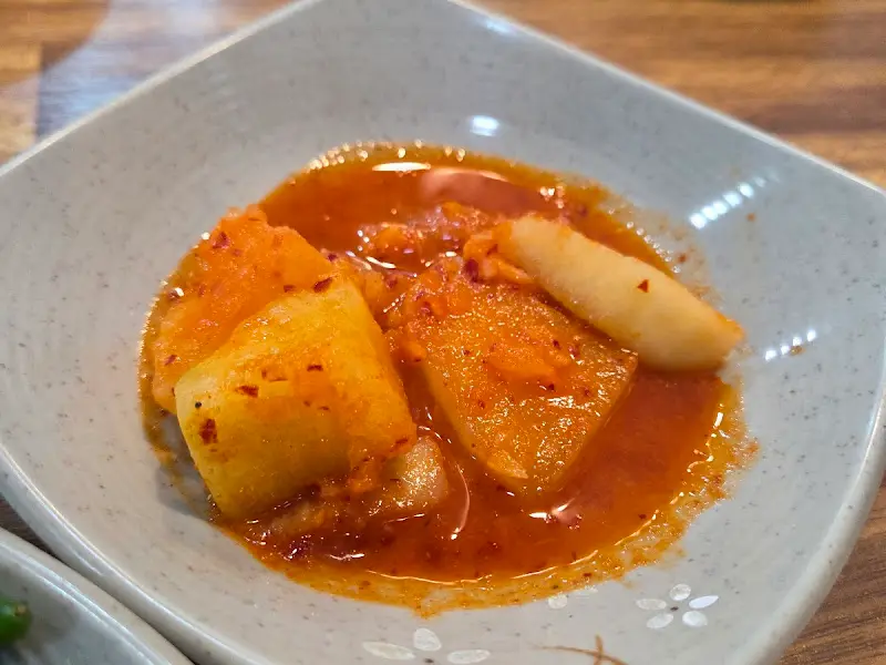 잘 익은 깍두기