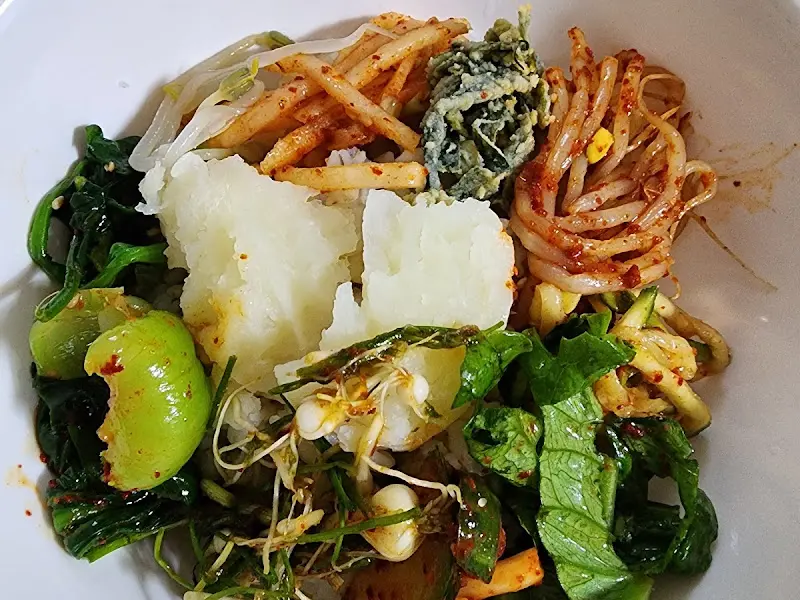 보리밥 비빔밥