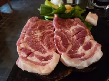 성수 맛집: 육질이 살아있는 ‘수요미식회’ 버크셔K 돼지갈비, 콜키지 프리까지!