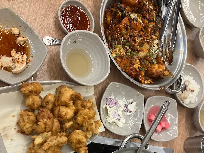 불고기삼총사 세트 메뉴 전체 모습