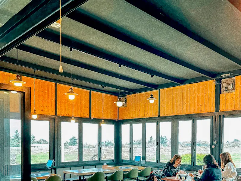 밀림원 내부 전경