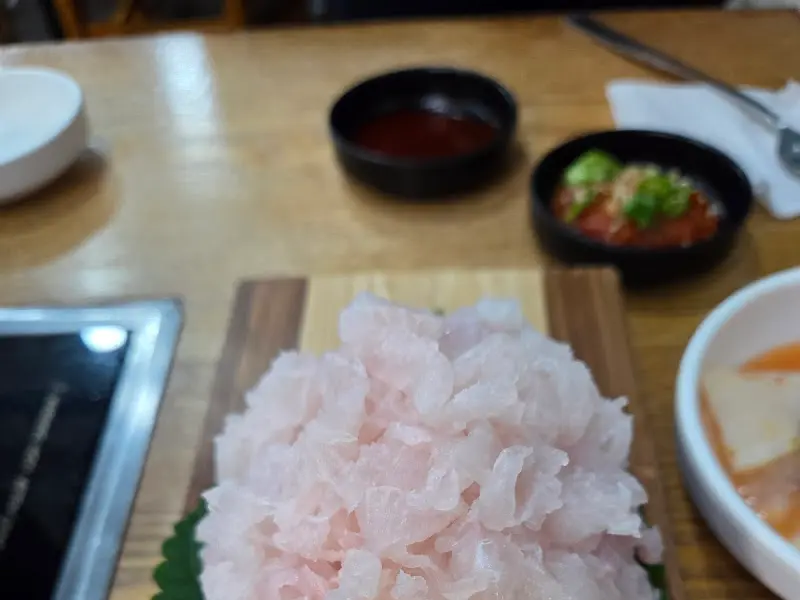 하모 사시미와 곁들여 먹는 소스