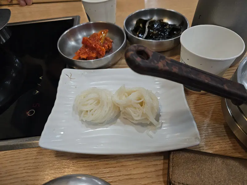 새포항물회 면사리