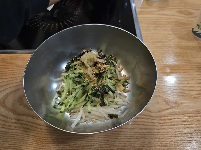 새포항물회 비빔 물회 근접샷