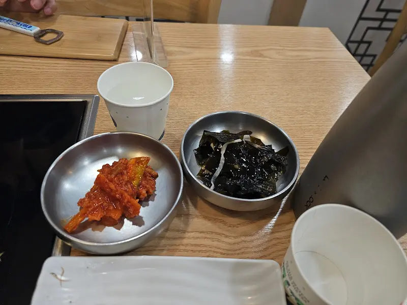 새포항물회 기본 반찬