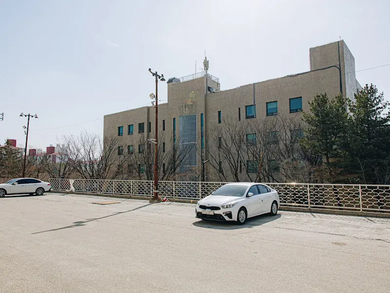 넓은 주차장 완비!