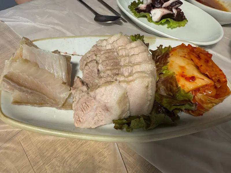 실비집 두부김치