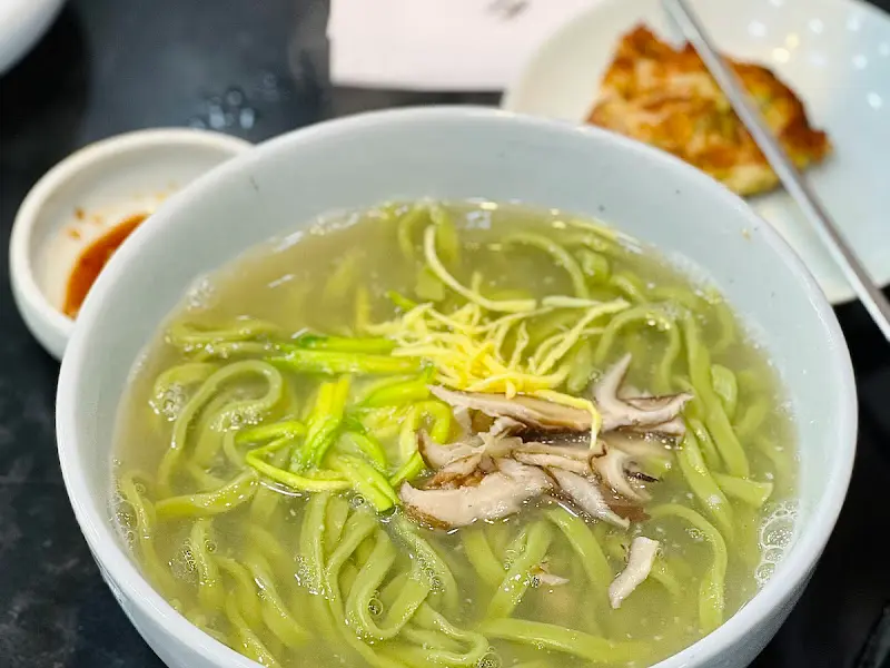 해초칼국수와 빈대떡