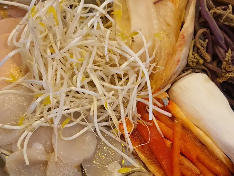 차돌삼합 재료 클로즈업